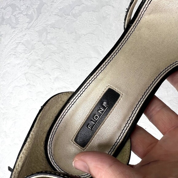 Fioni Black Open Toe High Heels with Faux Flowers Size 7 - Picture 7 of 12